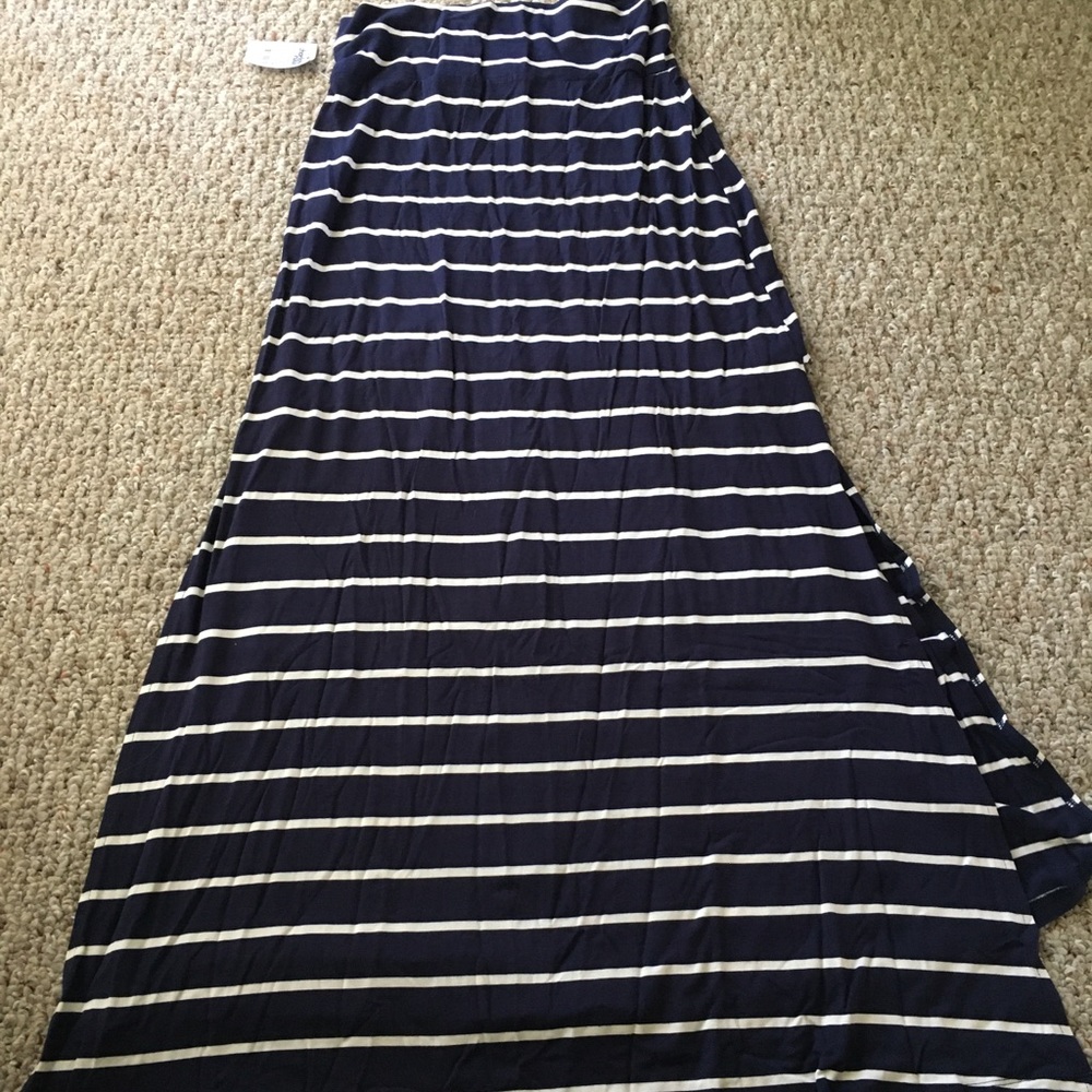 Charlotte Russe White and Navy Striped Maxi Skirt